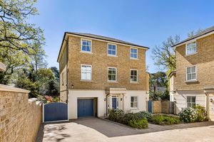 Photo 23- click for photo gallery